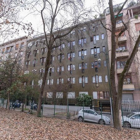 The Best Rent - Gorgeous One-Bedroom Apartment In Ticinese Milano Exterior foto