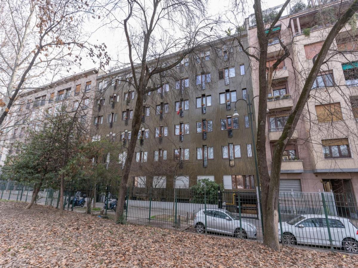 The Best Rent - Gorgeous One-Bedroom Apartment In Ticinese Milano Exterior foto
