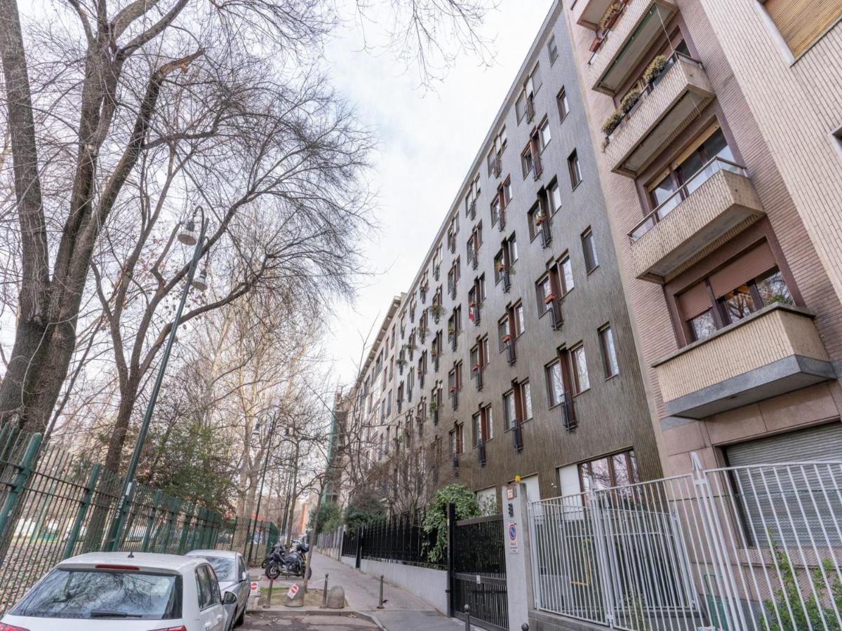 The Best Rent - Gorgeous One-Bedroom Apartment In Ticinese Milano Exterior foto