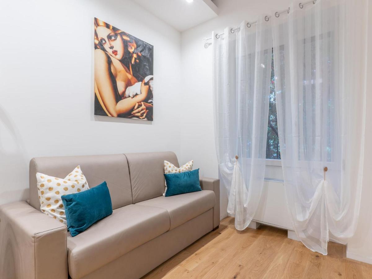The Best Rent - Gorgeous One-Bedroom Apartment In Ticinese Milano Exterior foto
