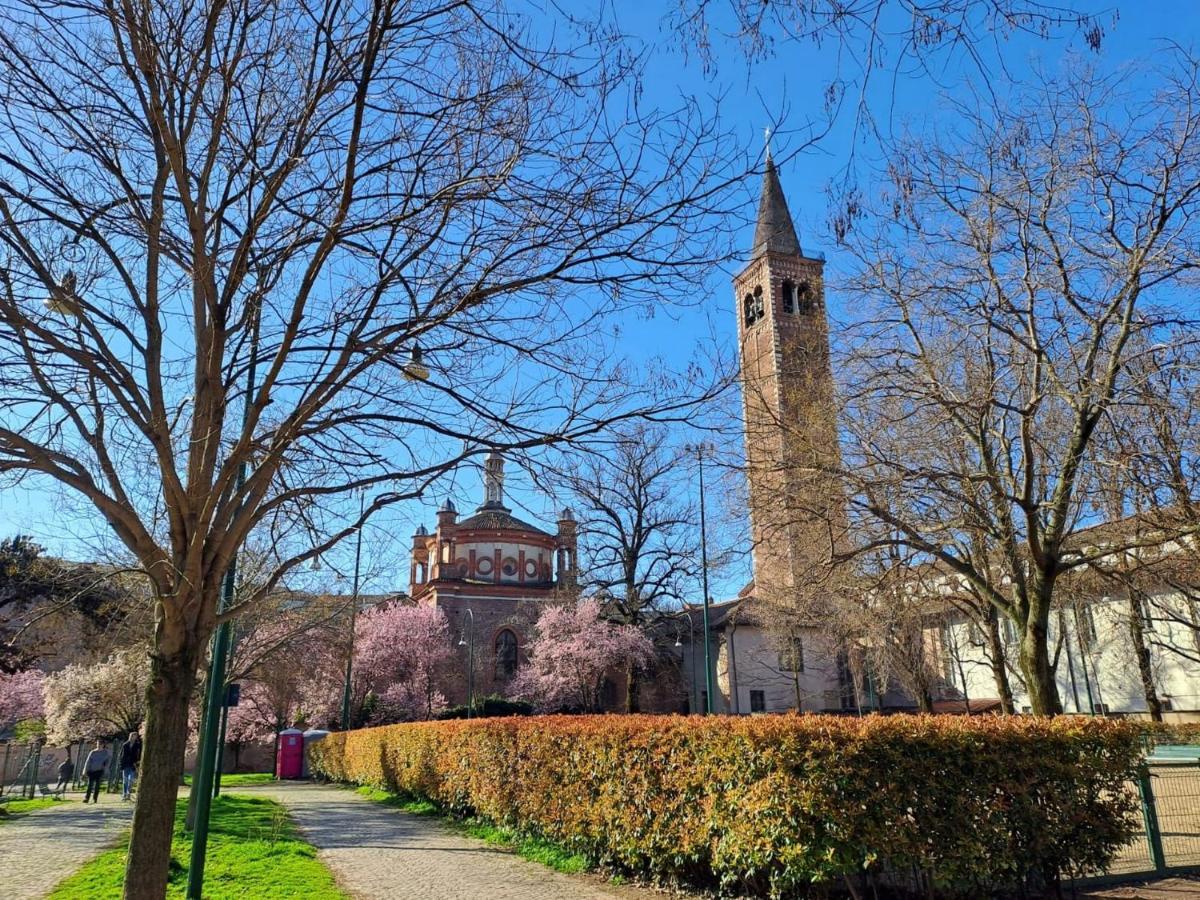 The Best Rent - Gorgeous One-Bedroom Apartment In Ticinese Milano Exterior foto